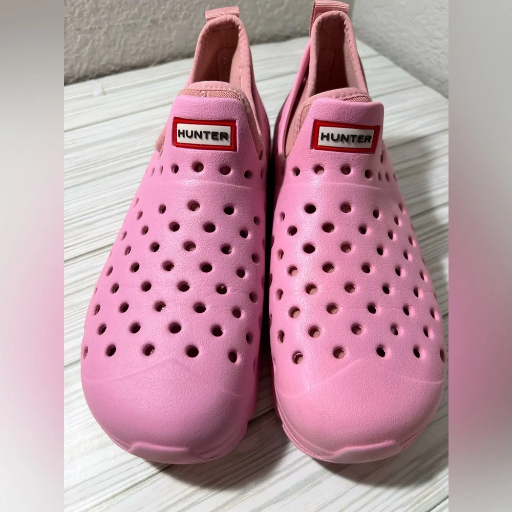 Hunter Girl's Slip On Water Sneaker shoe pink with removable liner sole size‎ 3